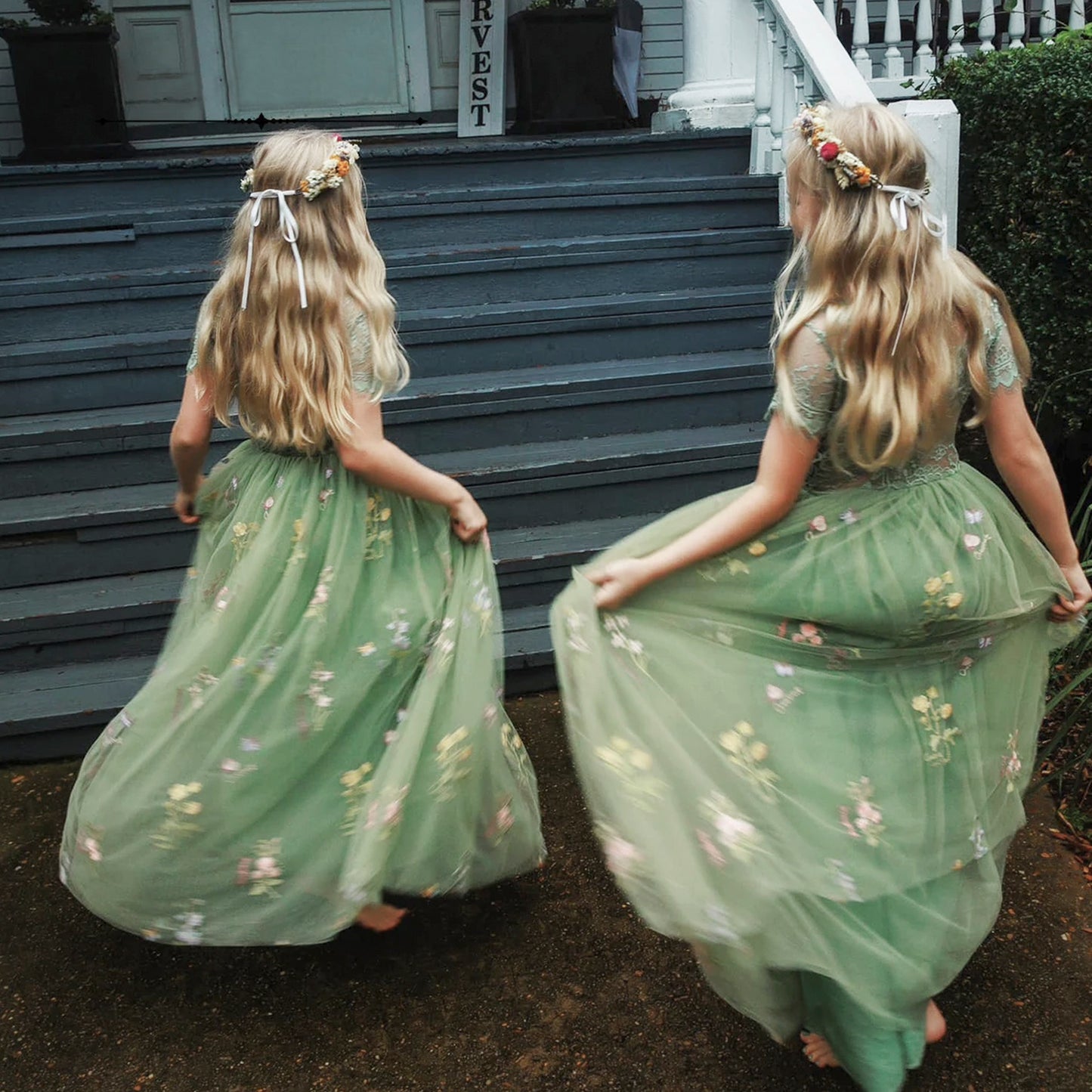 Sage Flower Girl Dresses for Forest or Beach Wedding Party, Lace and Embroidered Tulle Gown, Sage green junior bridesmaid long maxi floral dresses baby toddler