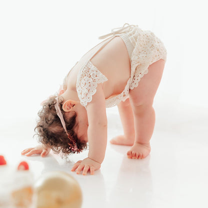 Cake Smash Outfit Girl - Boho Baby Romper, Lace Stockings and Floral Headband. Beige Ivory Crochet Lace Dress for First Birthday Outfit Girl, Smash Cake Photo shoot, Baptism After Party Toddler and Newborn, One Year Old Girl