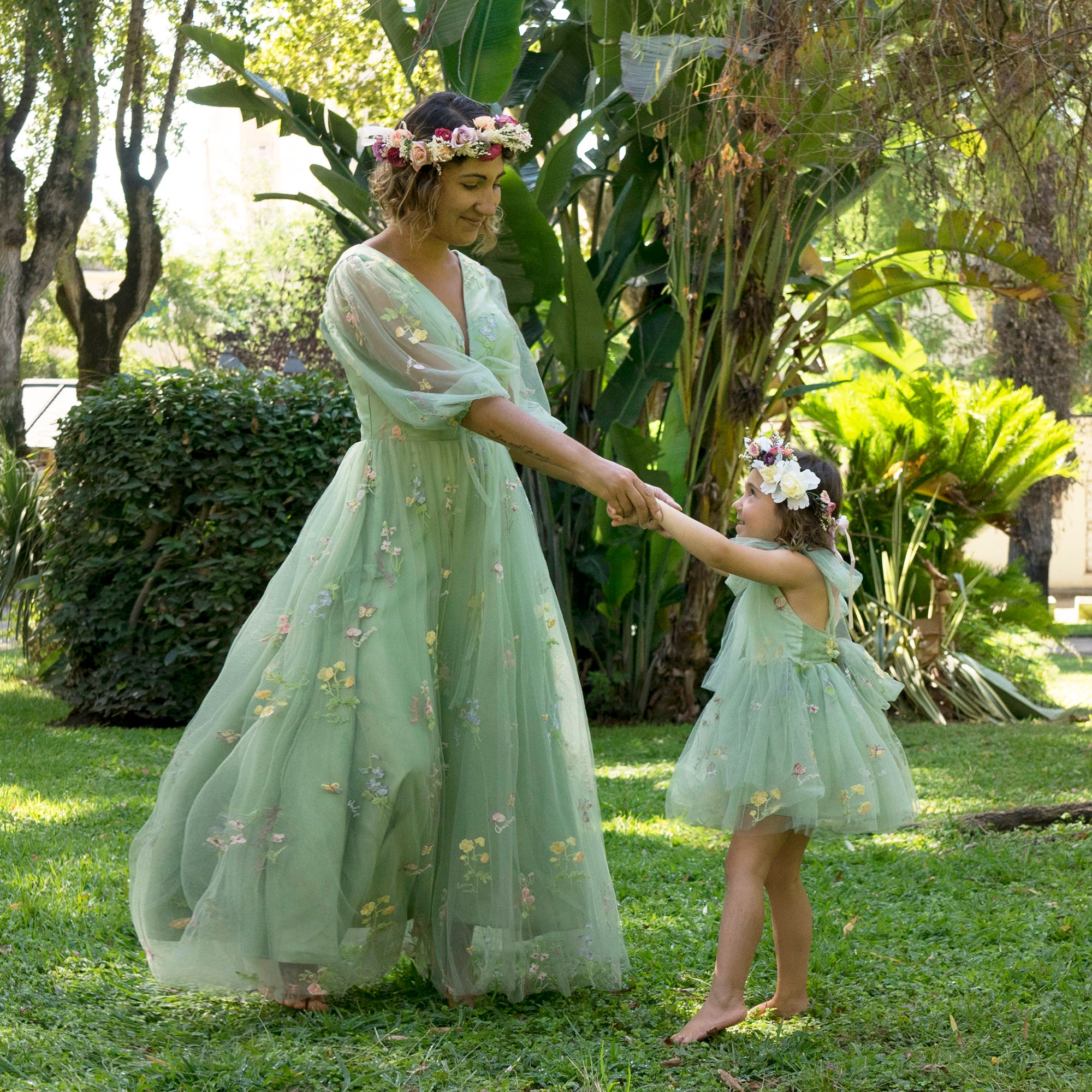 Sage Green Wedding Outfit for Mom and Daughter Matching Tulle Dresses AmimamiDoll