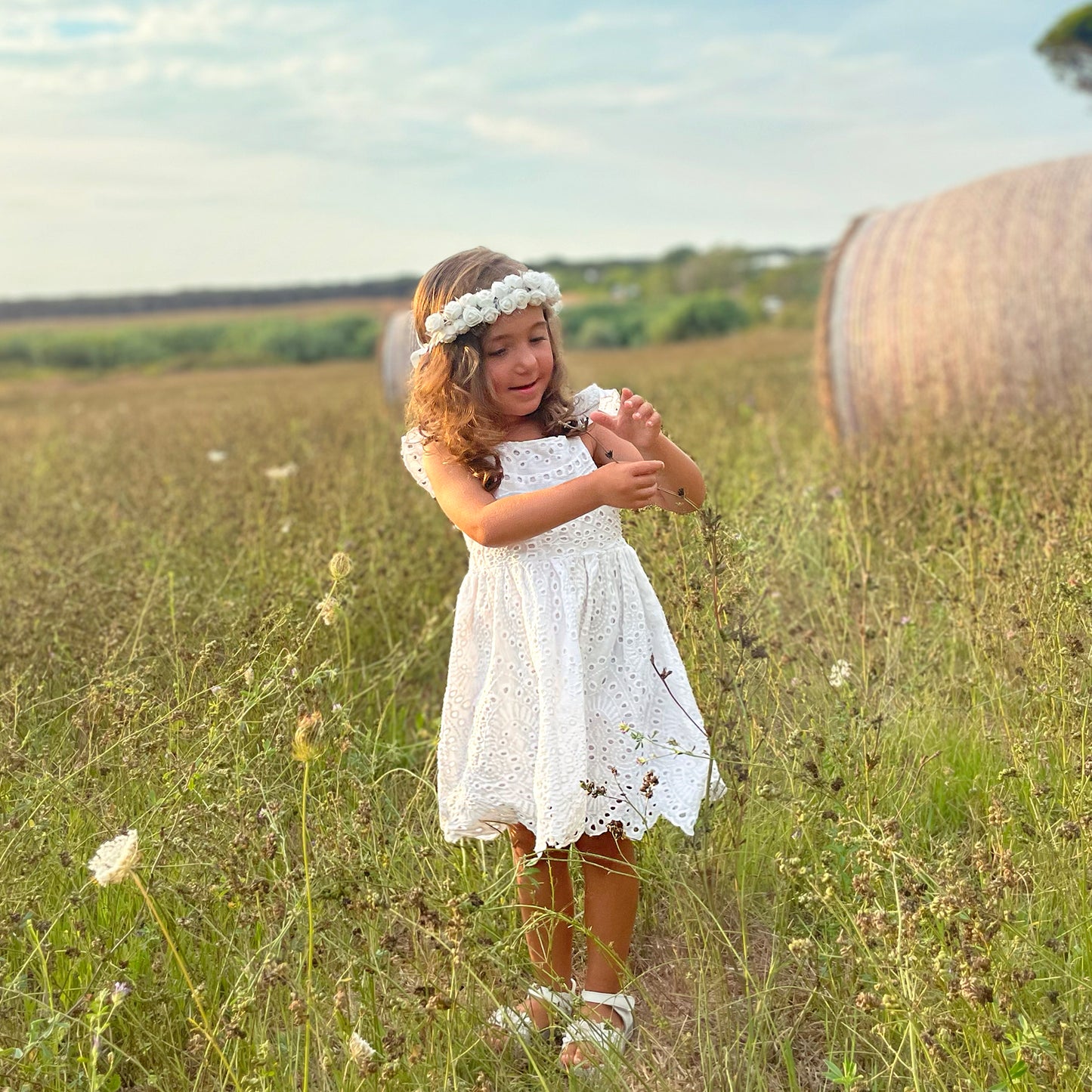 Flower girl dress in Boho style. Toddler Flower Girl Dress for Country Summer Wedding, Junior Bridesmaid Outfit White or Pink