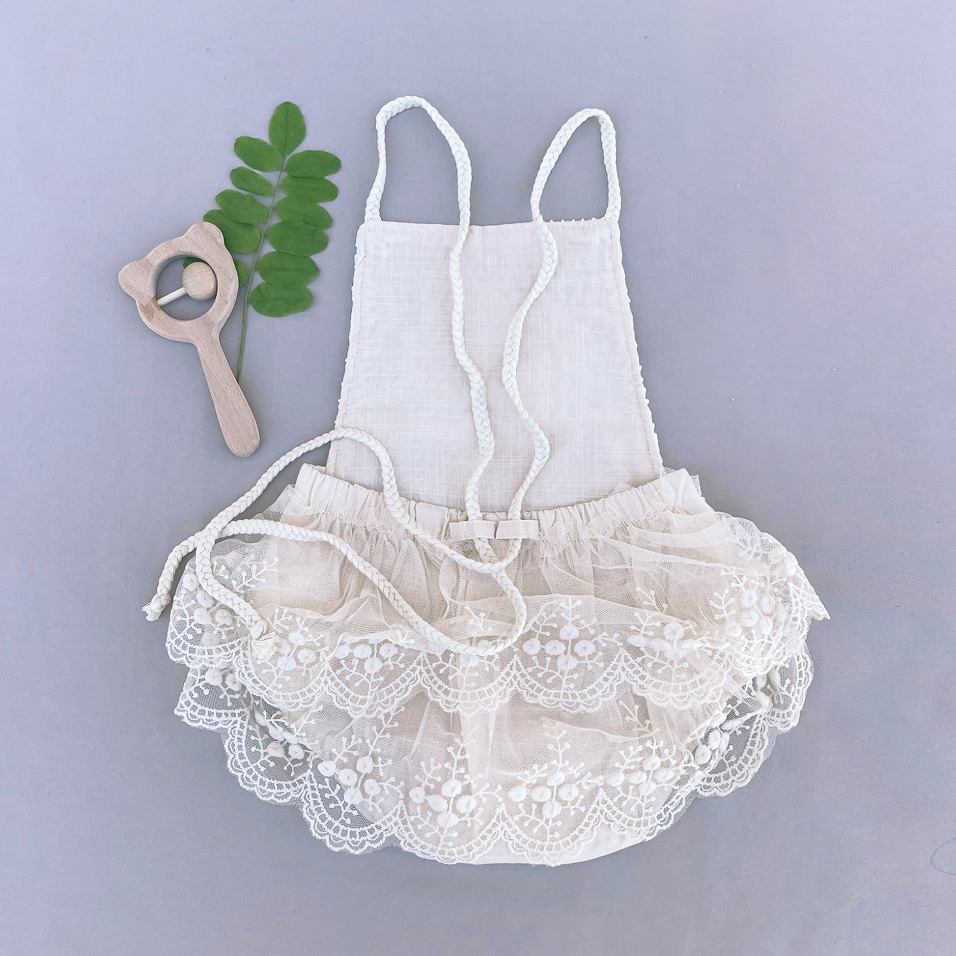 Ivory outfit with open shoulders and back for a beach walk.