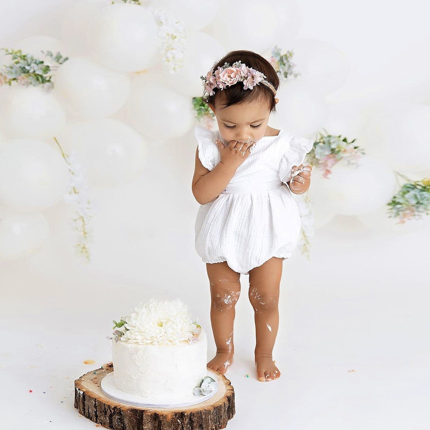 White Baby Girl Bubble Romper with Headband for 1st Birthday Outfit Girl, One Year Old Girl Smash Cake Photo