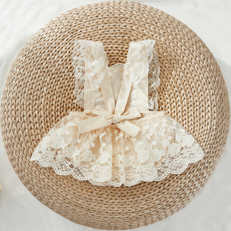 Cake Smash Outfit Girl, Ivory Lace Baby Dress Special Occasion, Boho Wedding Flower Girl Romper, First Birthday One Year Photoshoot, Baptism